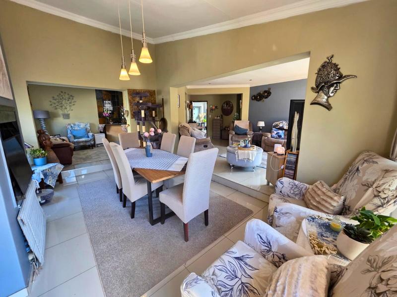 To Let 3 Bedroom Property for Rent in Blue Gill Estate Gauteng