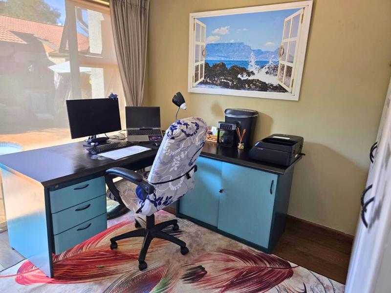 To Let 3 Bedroom Property for Rent in Blue Gill Estate Gauteng