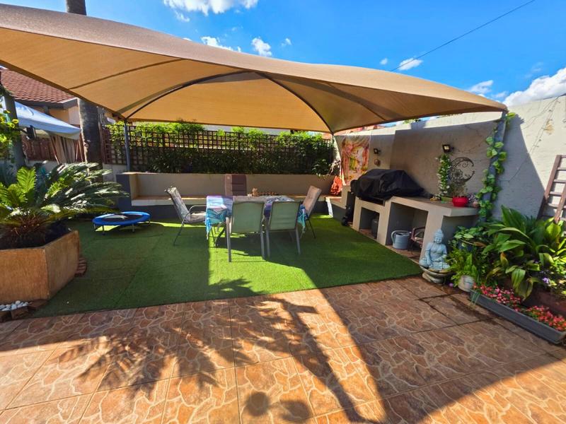 To Let 3 Bedroom Property for Rent in Blue Gill Estate Gauteng