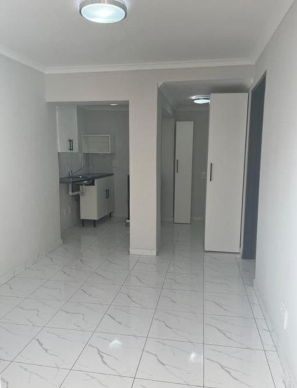 To Let 1 Bedroom Property for Rent in Waverley Gauteng