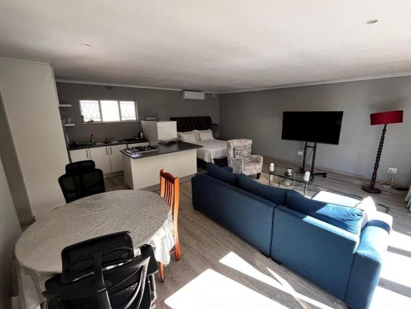 To Let 1 Bedroom Property for Rent in Bryanston Gauteng