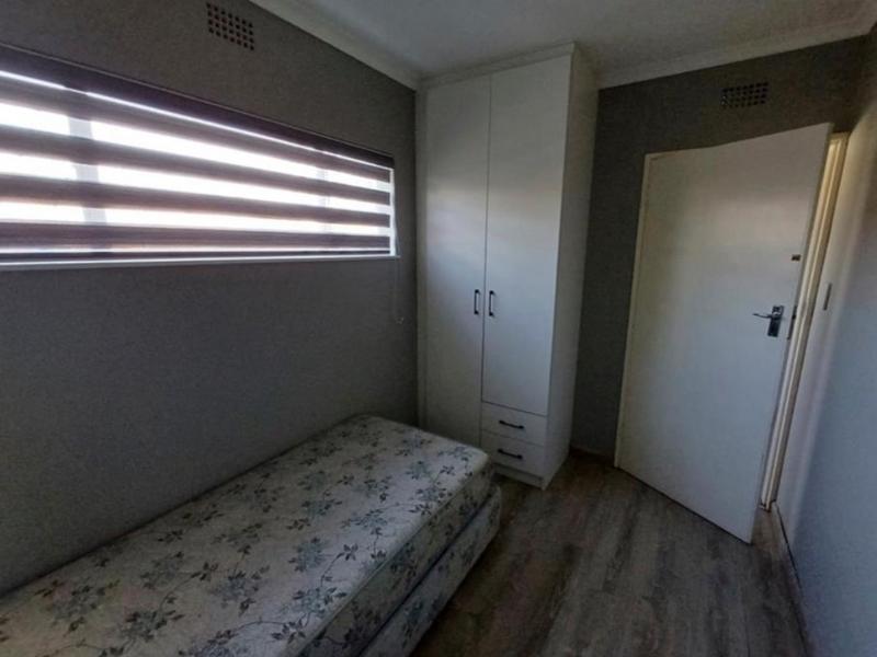 To Let 1 Bedroom Property for Rent in Bryanston Gauteng