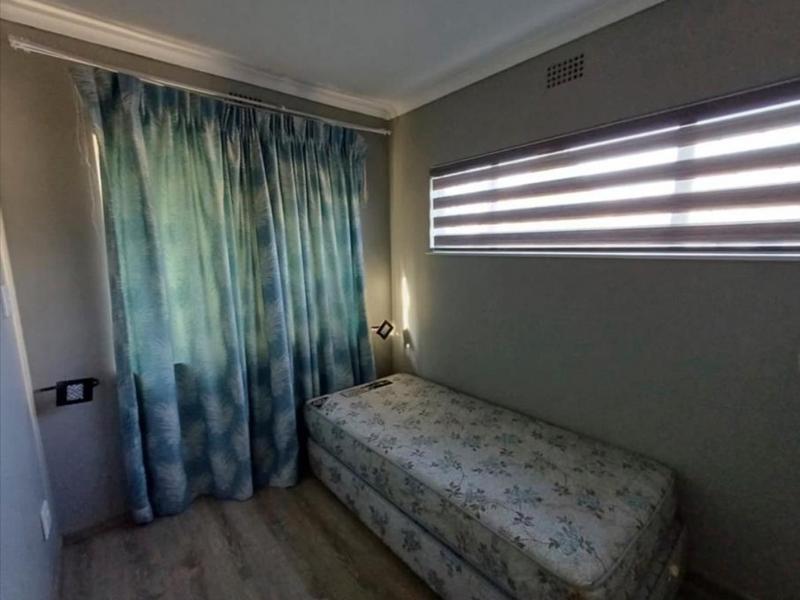 To Let 1 Bedroom Property for Rent in Bryanston Gauteng