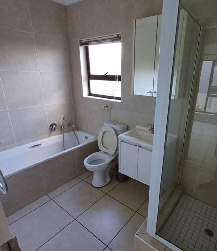 To Let 1 Bedroom Property for Rent in Sunninghill Gauteng