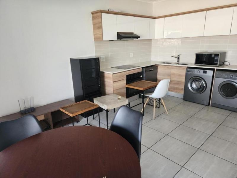 To Let 1 Bedroom Property for Rent in Midridge Park Gauteng