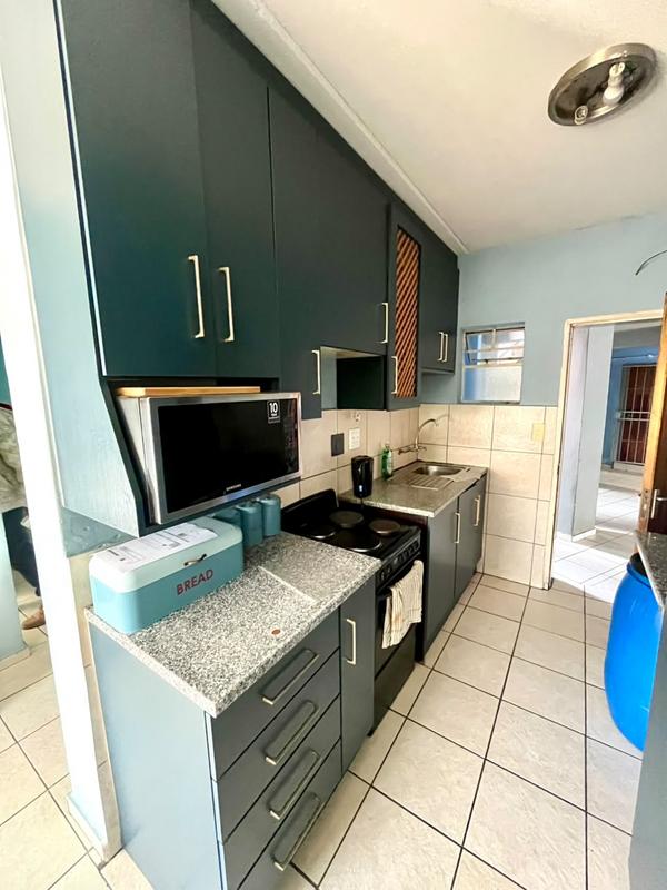 2 Bedroom Property for Sale in Fleurhof Gauteng