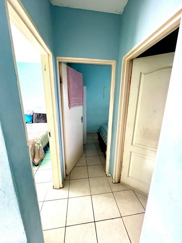 2 Bedroom Property for Sale in Fleurhof Gauteng