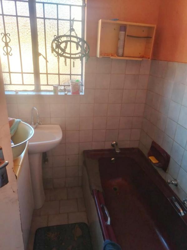 3 Bedroom Property for Sale in Lenasia South Gauteng