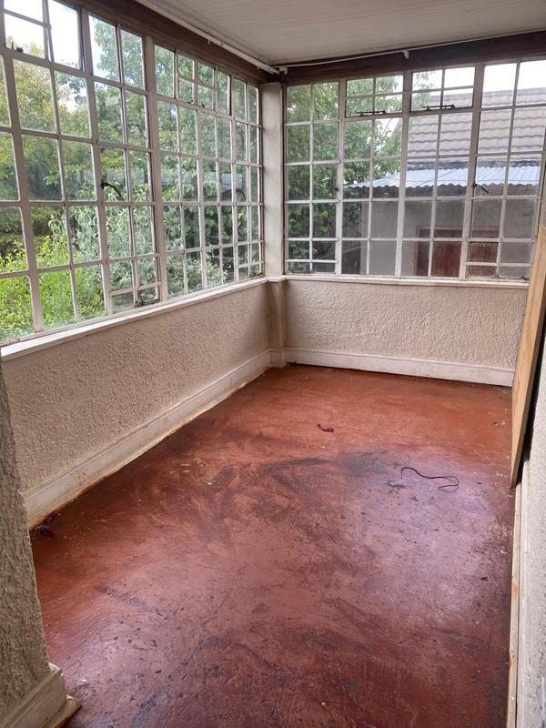 6 Bedroom Property for Sale in Malvern Gauteng