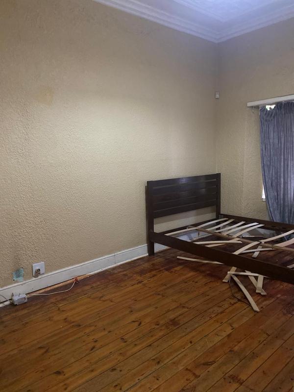 6 Bedroom Property for Sale in Malvern Gauteng