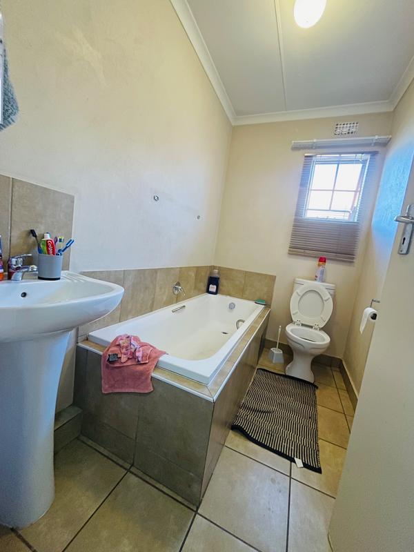 3 Bedroom Property for Sale in Sky City Gauteng