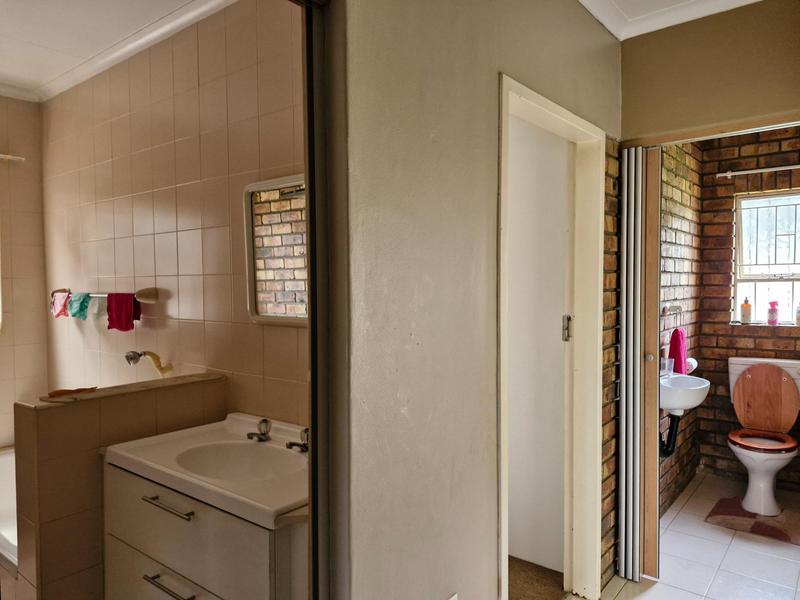 4 Bedroom Property for Sale in Norkem Park Gauteng