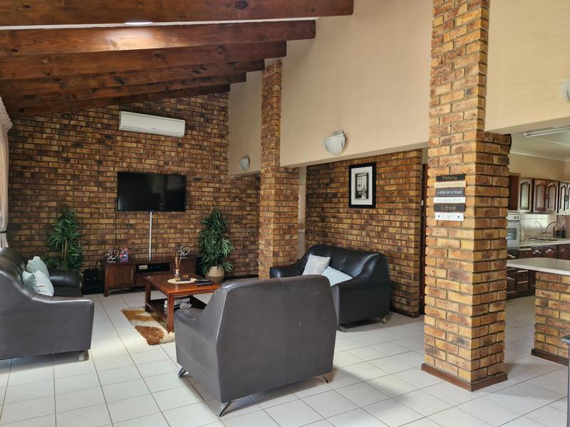 4 Bedroom Property for Sale in Norkem Park Gauteng