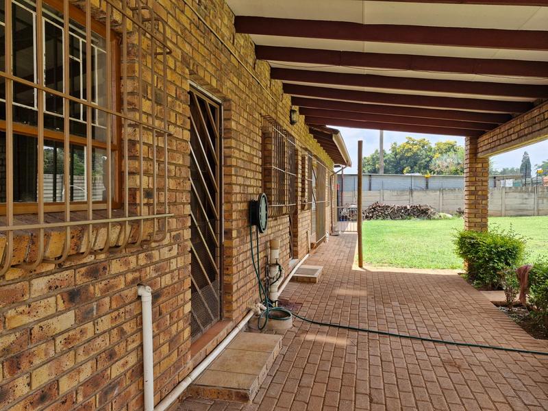 4 Bedroom Property for Sale in Norkem Park Gauteng