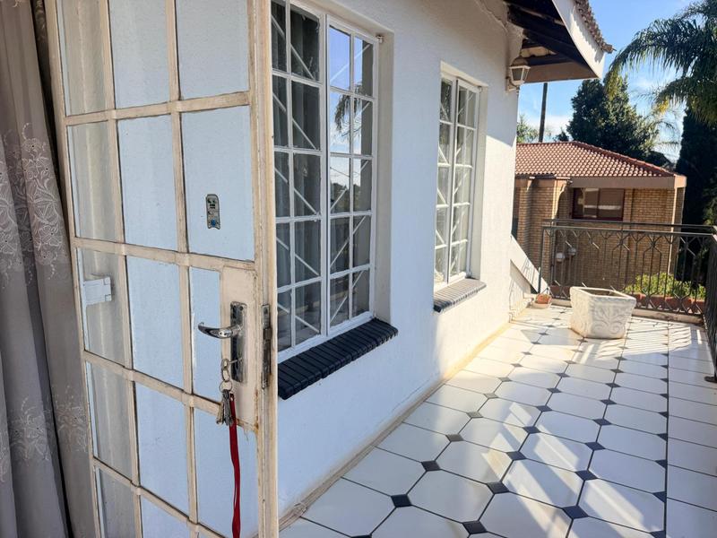 6 Bedroom Property for Sale in Laudium Gauteng