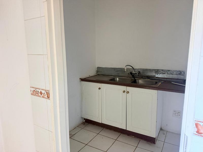 6 Bedroom Property for Sale in Laudium Gauteng