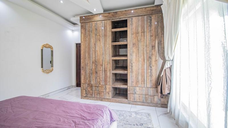 To Let 3 Bedroom Property for Rent in Bryanston Gauteng