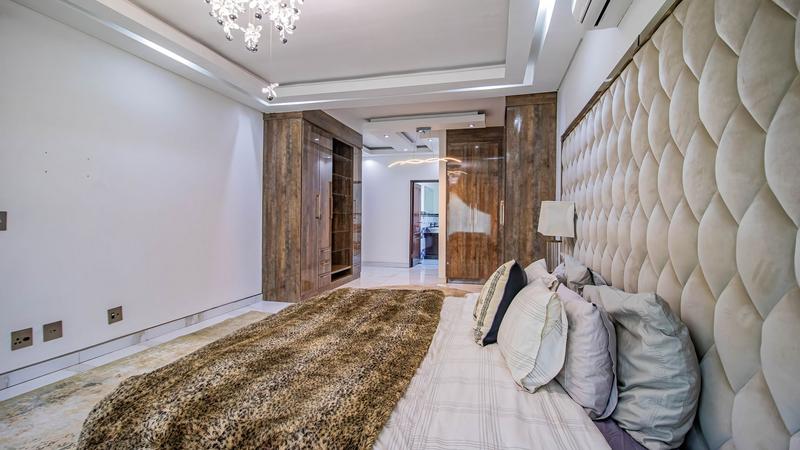 To Let 3 Bedroom Property for Rent in Bryanston Gauteng
