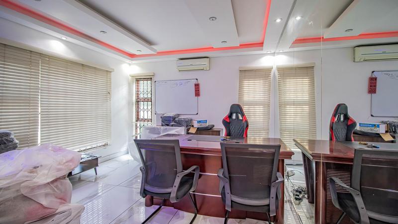 To Let 3 Bedroom Property for Rent in Bryanston Gauteng