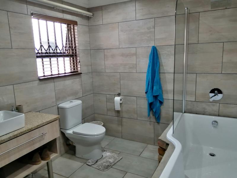 3 Bedroom Property for Sale in Casseldale Gauteng