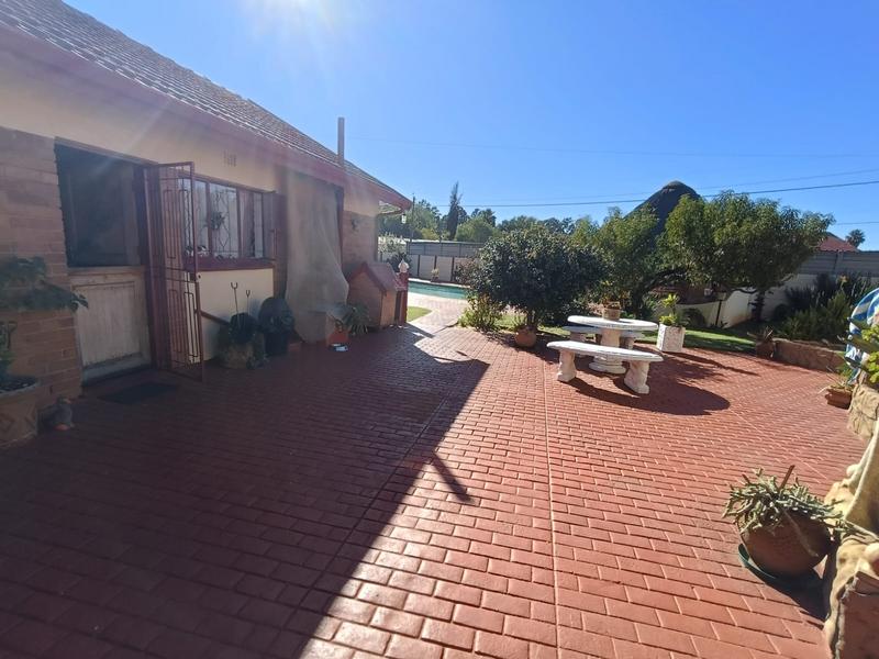 3 Bedroom Property for Sale in Edelweiss Gauteng