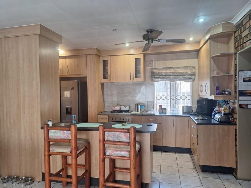 To Let 3 Bedroom Property for Rent in Brakpan North Gauteng