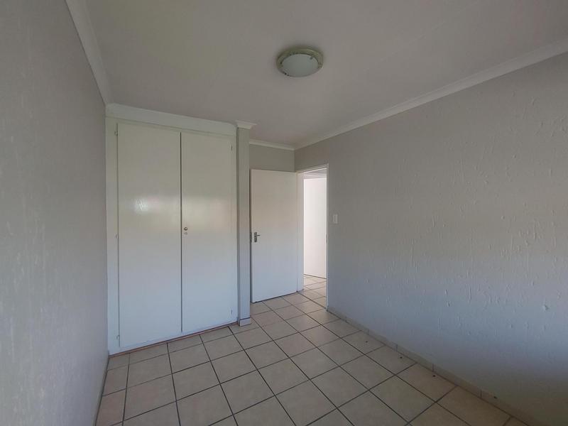 To Let 2 Bedroom Property for Rent in Kenleaf Gauteng