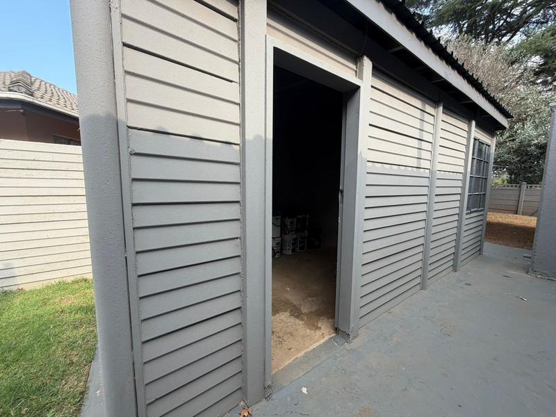 4 Bedroom Property for Sale in Risiville Gauteng
