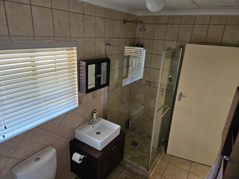 2 Bedroom Property for Sale in Wierdaglen Estate Gauteng