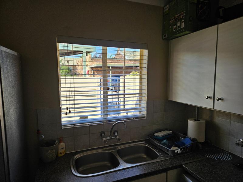 2 Bedroom Property for Sale in Wierdaglen Estate Gauteng