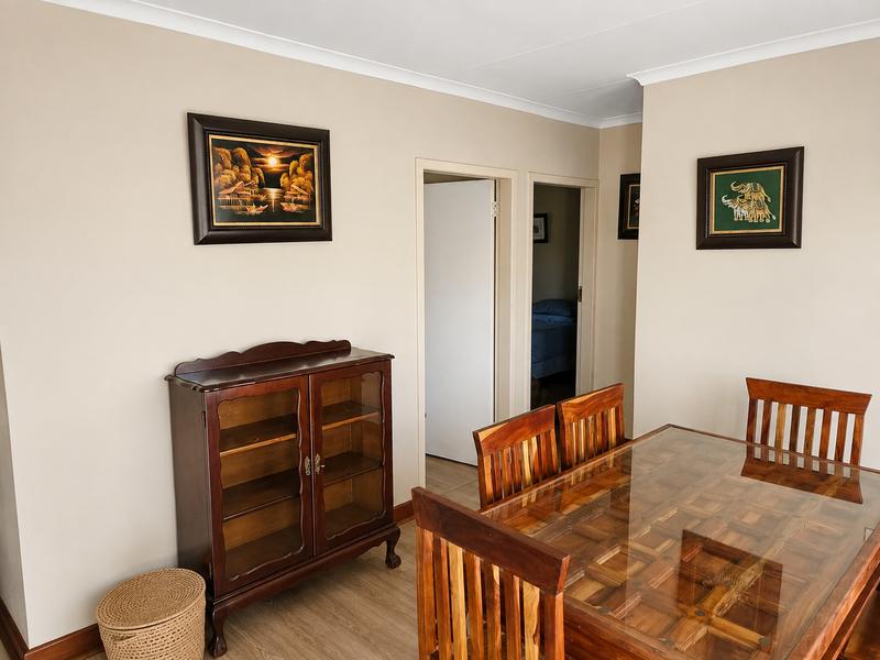 2 Bedroom Property for Sale in Rooihuiskraal North Gauteng