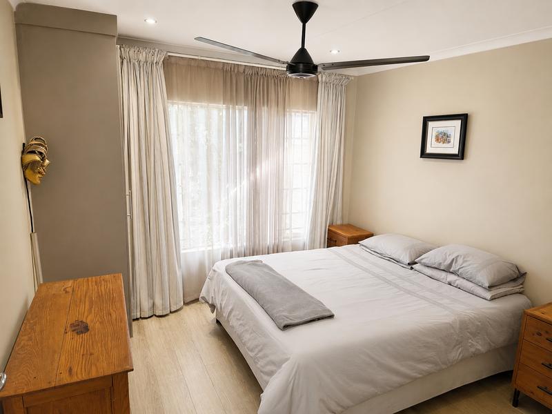 2 Bedroom Property for Sale in Rooihuiskraal North Gauteng
