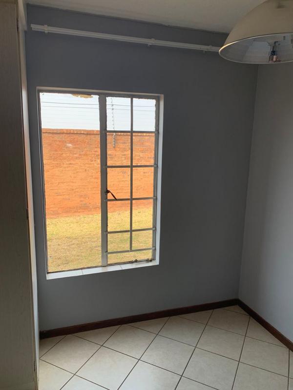 2 Bedroom Property for Sale in Mooikloof Ridge Gauteng