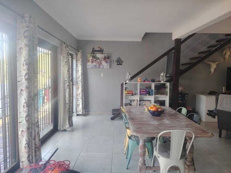 2 Bedroom Property for Sale in Honeydew Gauteng