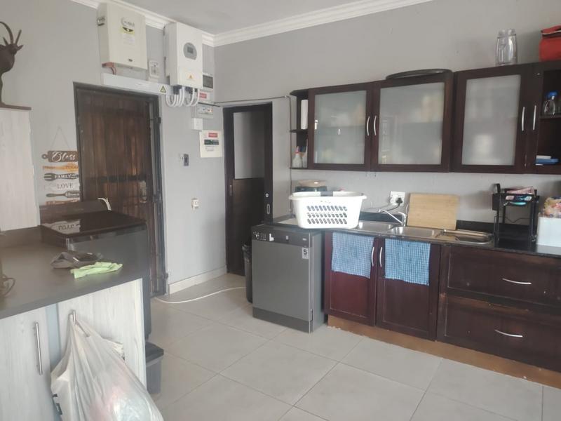 2 Bedroom Property for Sale in Honeydew Gauteng
