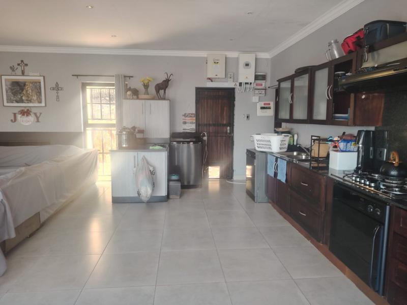 2 Bedroom Property for Sale in Honeydew Gauteng