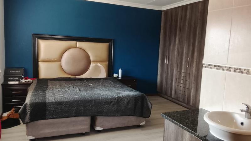 3 Bedroom Property for Sale in Greenhills Gauteng