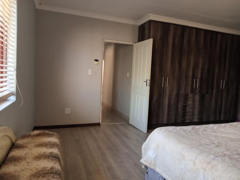 3 Bedroom Property for Sale in Greenhills Gauteng
