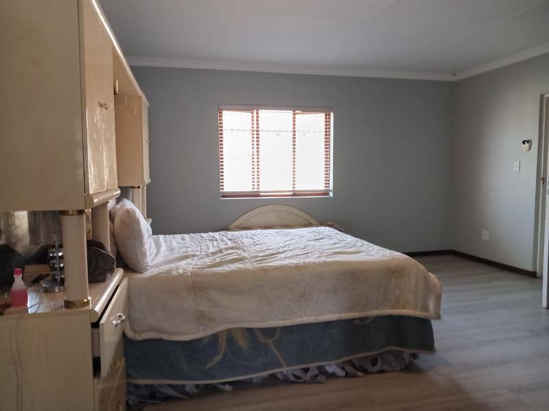 3 Bedroom Property for Sale in Greenhills Gauteng