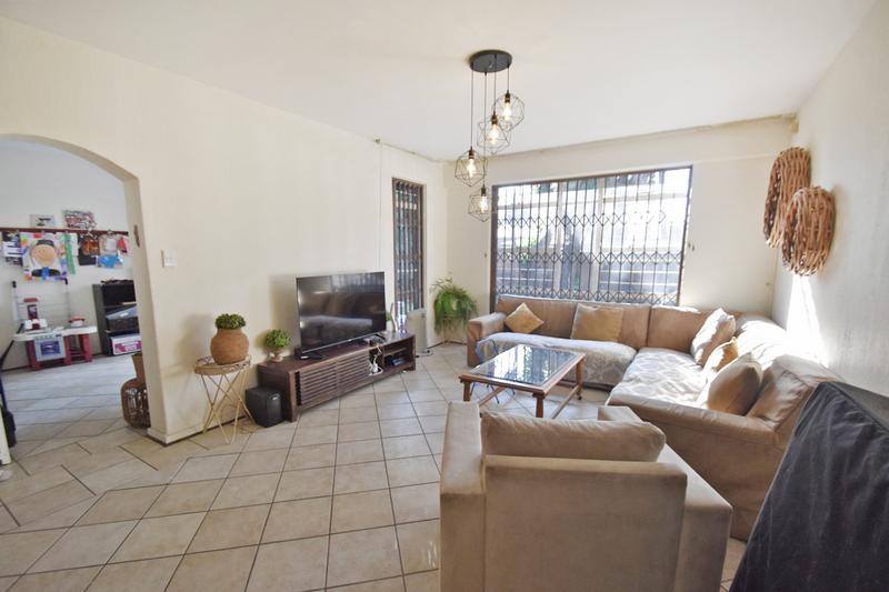 3 Bedroom Property for Sale in Bedford Park Gauteng