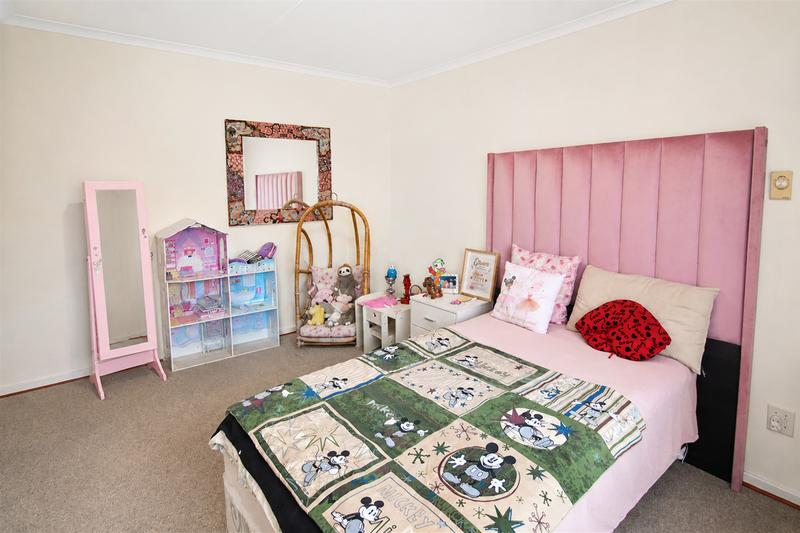 3 Bedroom Property for Sale in Bedford Park Gauteng
