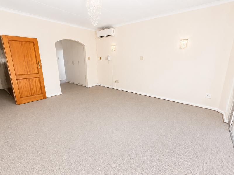 3 Bedroom Property for Sale in Bedford Park Gauteng