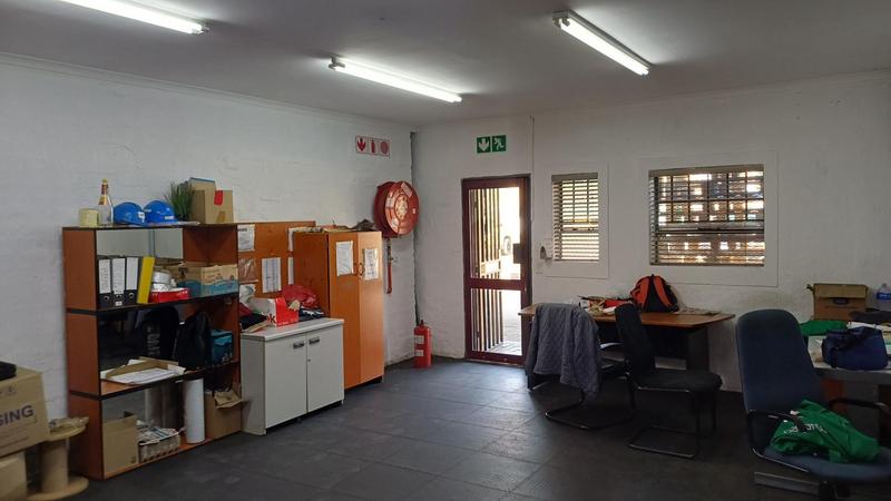 To Let Commercial Property for Rent in Hennopspark Gauteng