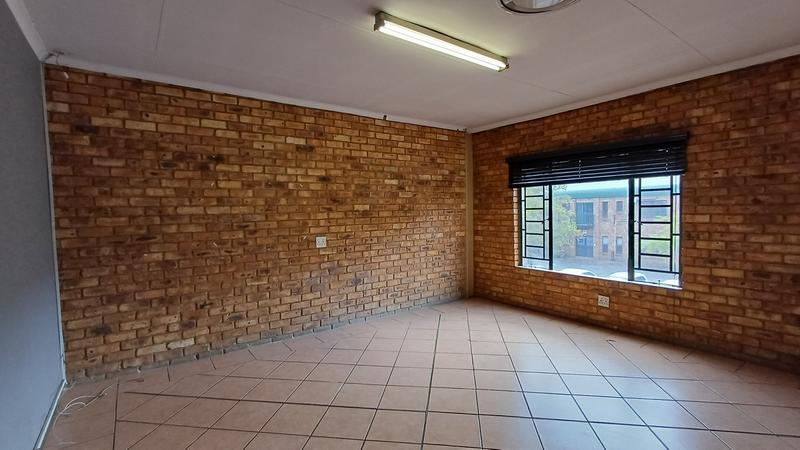 Commercial Property for Sale in Hennopspark Gauteng