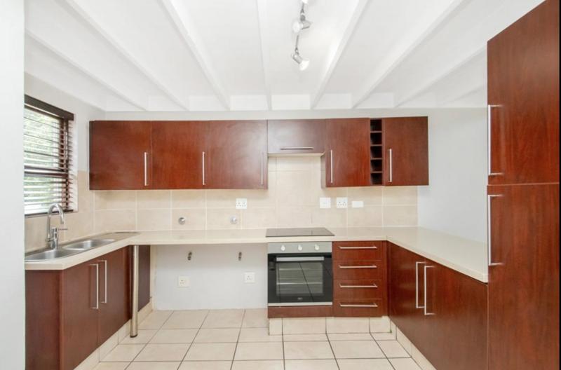 To Let 2 Bedroom Property for Rent in Lonehill Gauteng