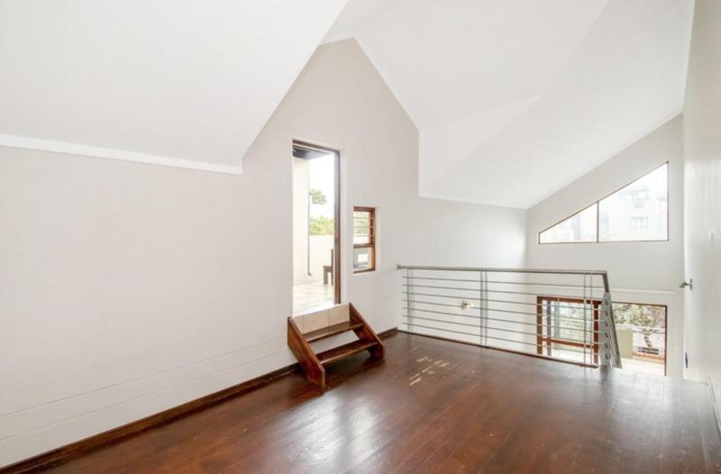 To Let 2 Bedroom Property for Rent in Lonehill Gauteng