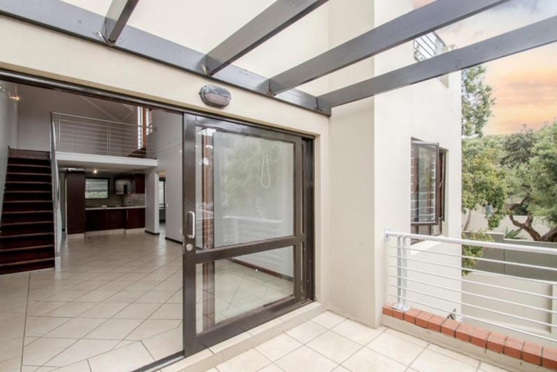 To Let 2 Bedroom Property for Rent in Lonehill Gauteng