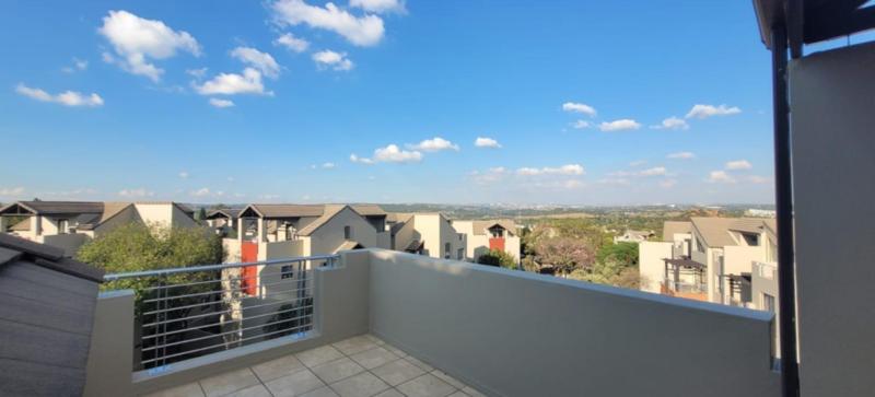 2 Bedroom Property for Sale in Lonehill Gauteng