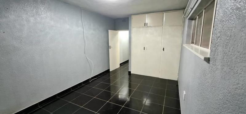 To Let 2 Bedroom Property for Rent in Windsor West Gauteng