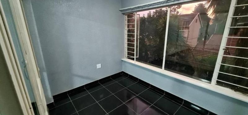To Let 2 Bedroom Property for Rent in Windsor West Gauteng